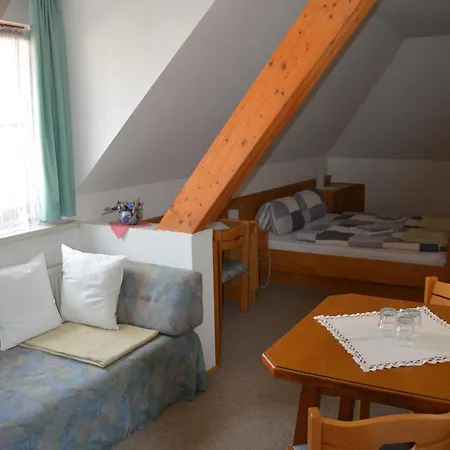 Kronenwirt Han/Misafirhane